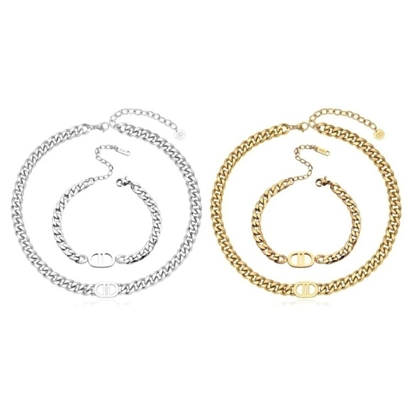 18K Gold Pig Nose Designer Necklace and Bracelet Set “Veronica Set” Curb Chain - Picture 8 of 9